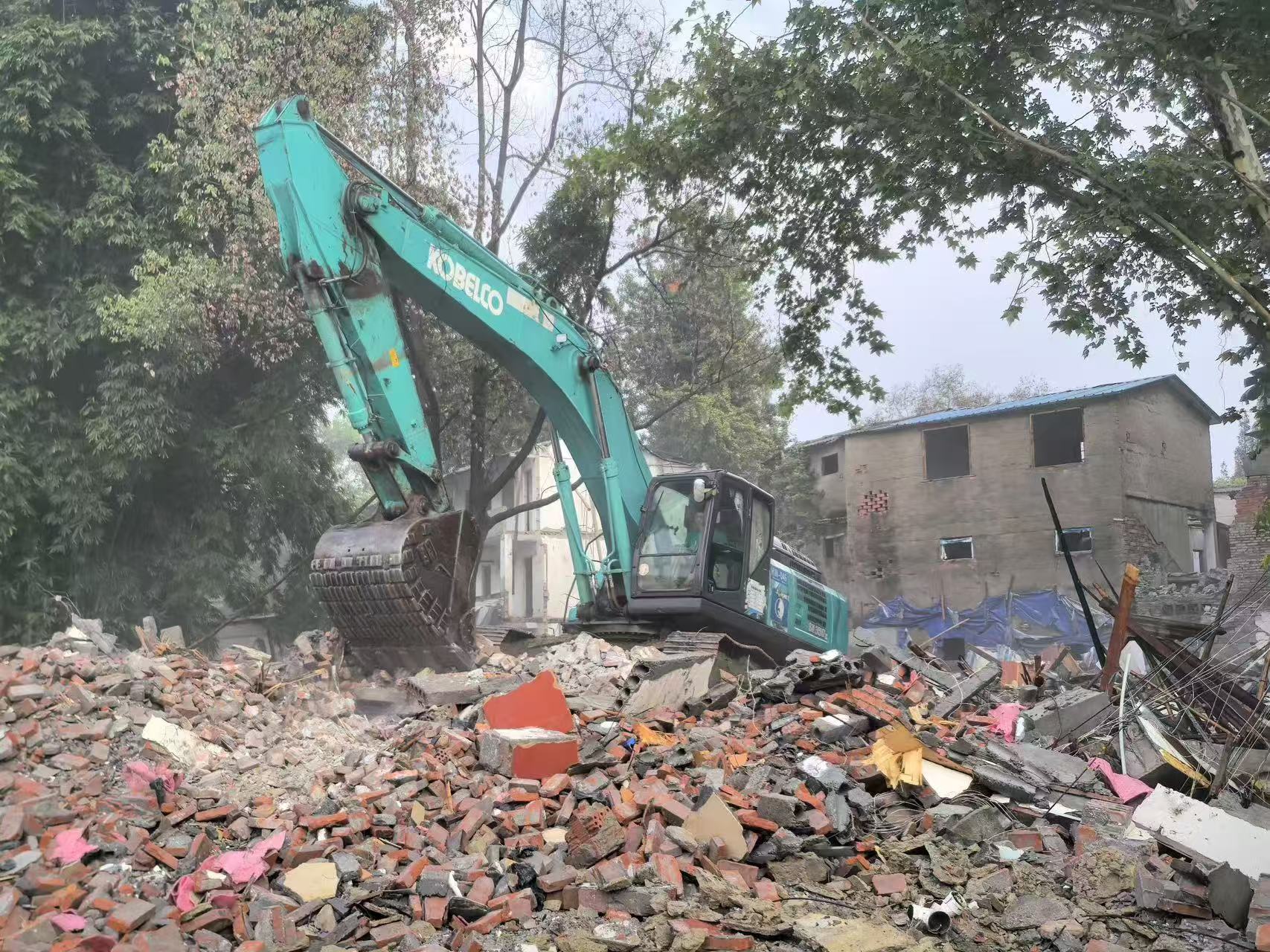 农发行成都市郫都区支行政策性金融助力城中村“旧貌”换“新颜”