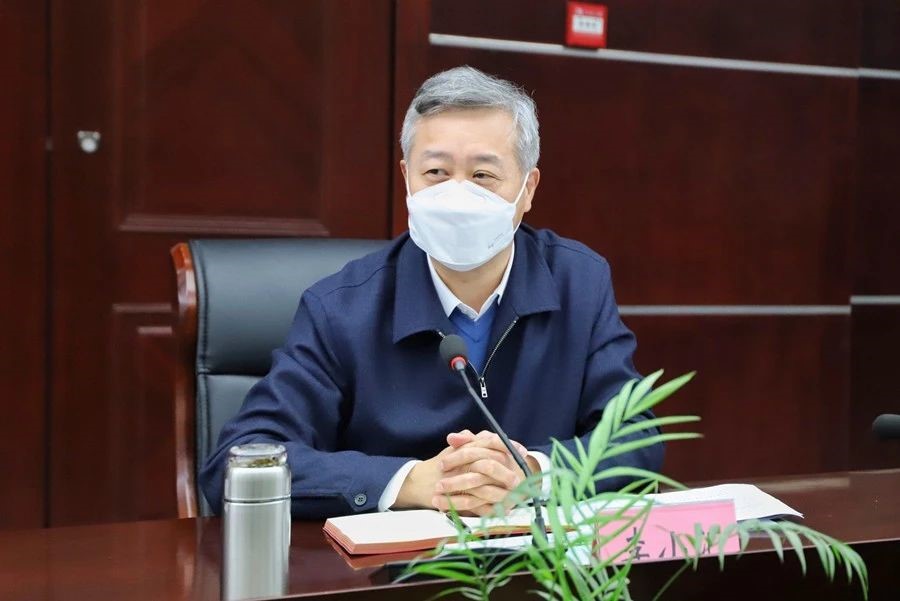 李小汇在平顶山调研指导疫情防控复工复产和高质量发展工作