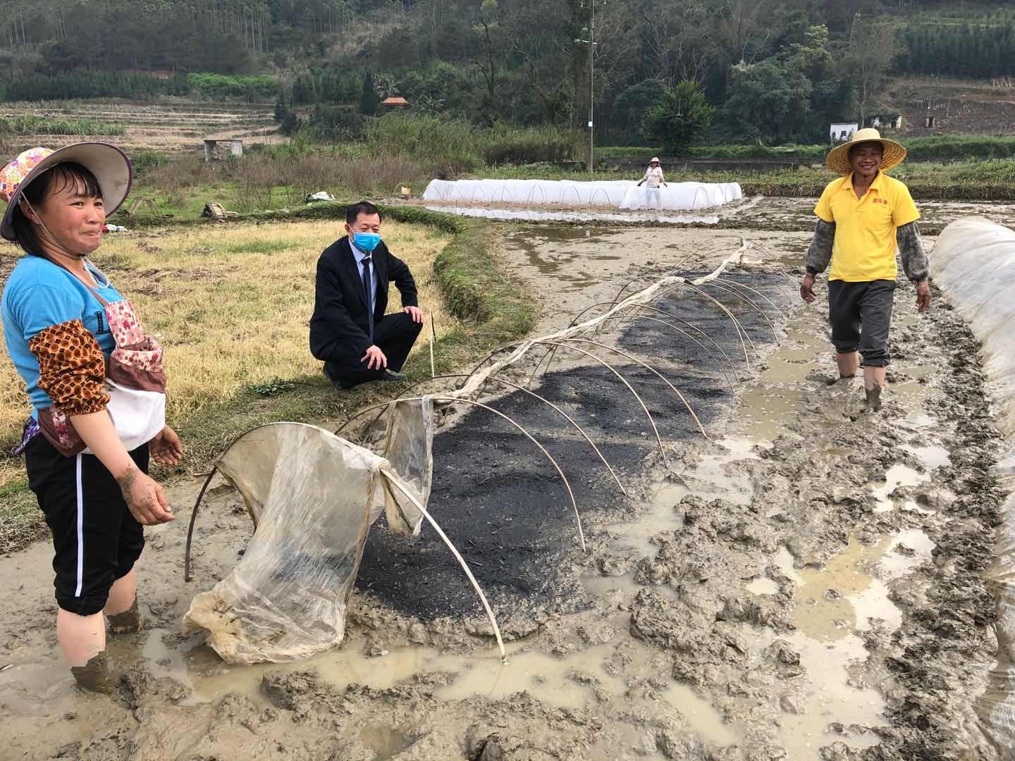 广西平果农合行：持续加大扶贫小额信贷投放力度