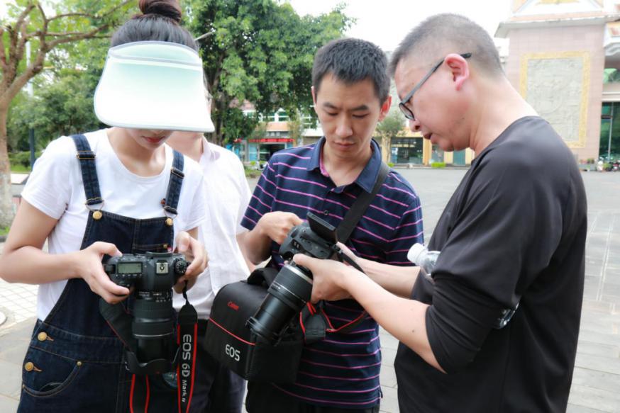 农发行德宏州分行：成功举办首期宣传摄影技巧培训班