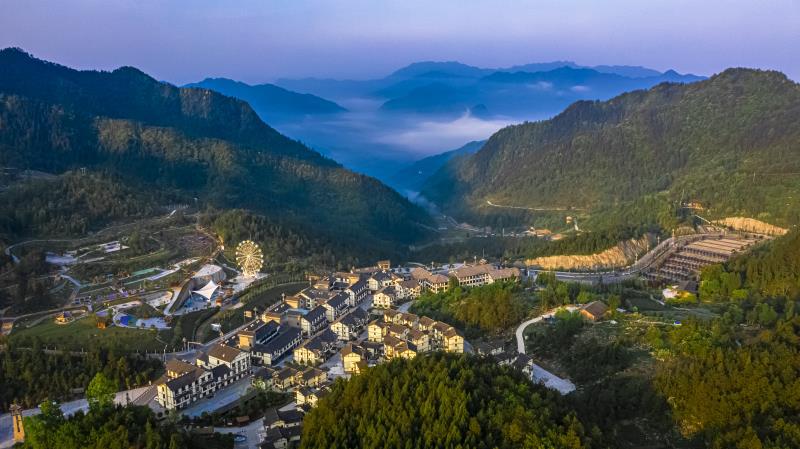坚持四个“坚守”  做好四篇“文章”——农发行宣汉县支行助力脱贫攻坚纪实