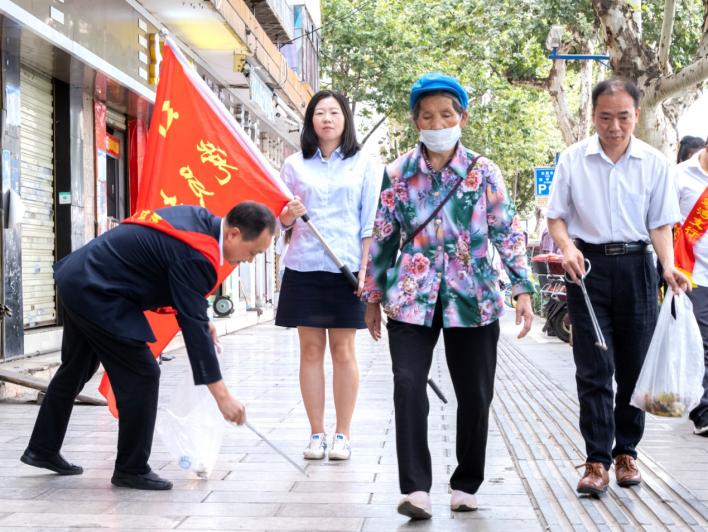 农发行潘家湾支行 多举措推动“我为群众办实事”落地见效