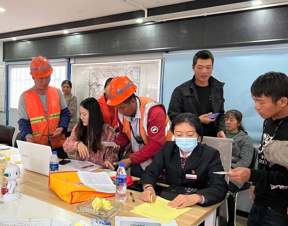 大理市农商银行 成功首发“云建宝”联名卡