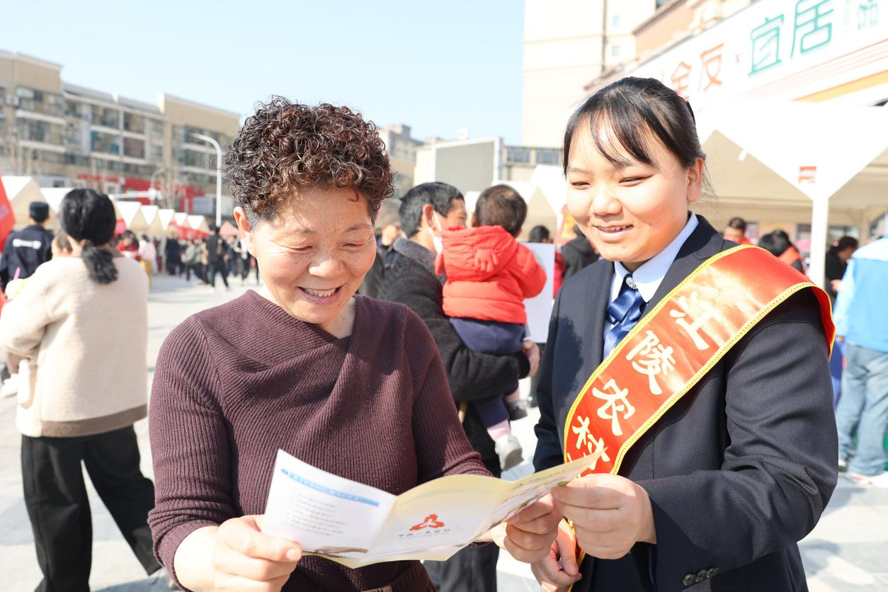 活动现场 江陵农商银行供图 配图2